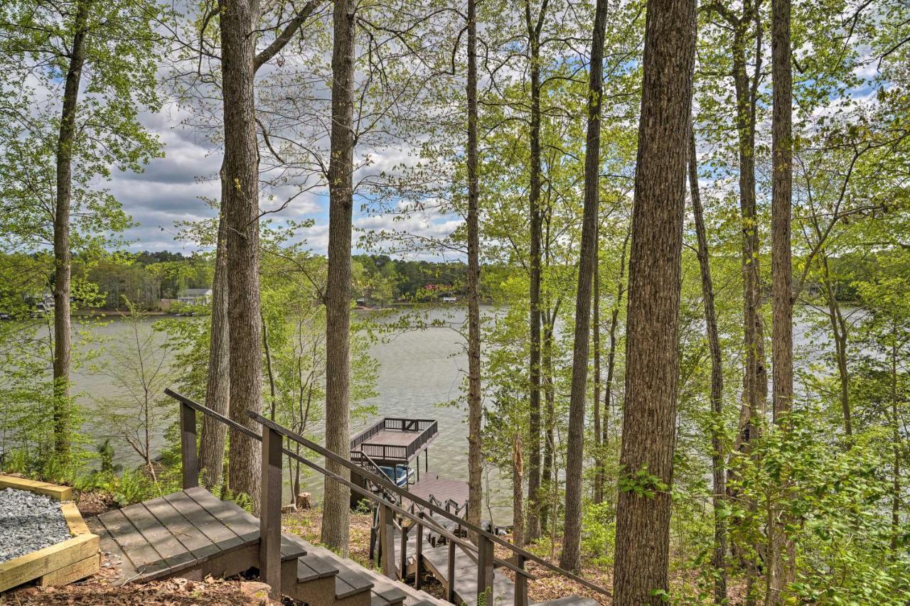 Bracey Waterfront Cottage With Boat Dock And 3 Decks! المظهر الخارجي الصورة